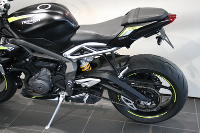 TRIUMPH STREET TRIPLE RS