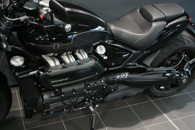 TRIUMPH ROCKET 3 STORM R