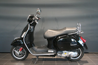 VESPA GTS SUPER 300