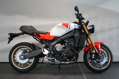 YAMAHA XSR 900