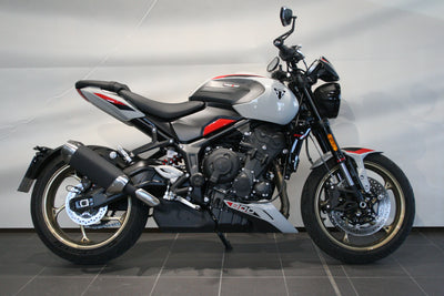 TRIUMPH TRIDENT 800