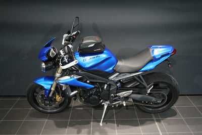 TRIUMPH STREET TRIPLE