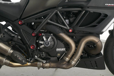 DUCATI DIAVEL STRADA
