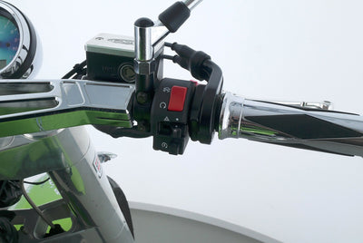 SUZUKI GSX 1400 UMBAU