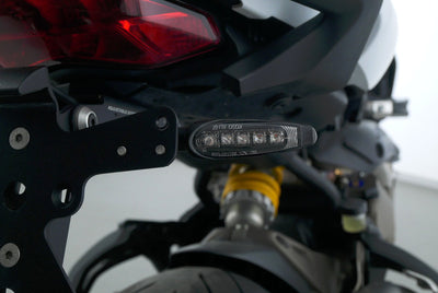 DUCATI MONSTER 821