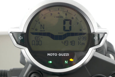 MOTO GUZZI V7 IV STONE CENTENARIO