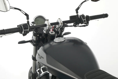 MOTO GUZZI V9 BOBBER