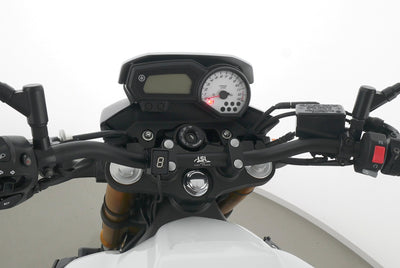 YAMAHA FZ 8 N