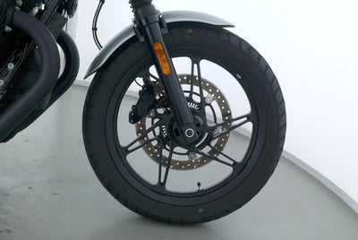 MOTO GUZZI V7 STONE