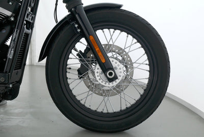 HARLEY DAVIDSON SOFTAIL STREET BOB 107