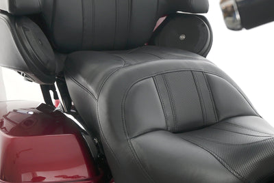 HARLEY DAVIDSON CVO ROAD GLIDE