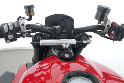 DUCATI STREETFIGHTER V2