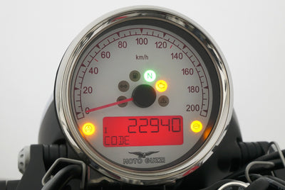 MOTO GUZZI V9 BOBBER