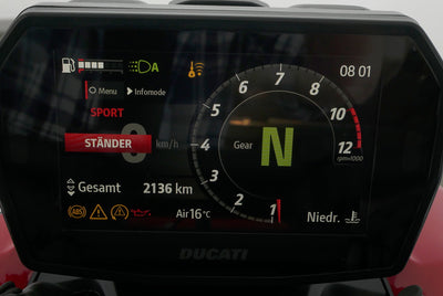 DUCATI STREETFIGHTER V2 D35