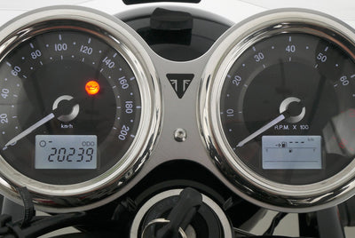 TRIUMPH BONNEVILLE T120 BLACK