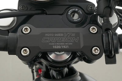 MOTO GUZZI V7 III CARBON