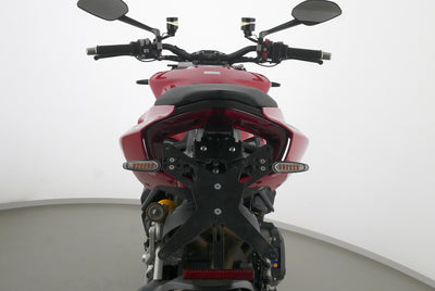 DUCATI STREETFIGHTER V2