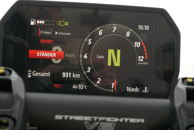 DUCATI STREETFIGHTER V2