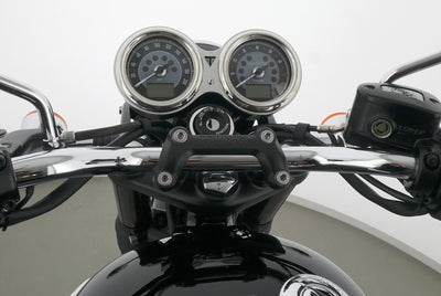 TRIUMPH BONNEVILLE T120 JET BLACK