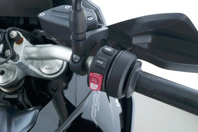 BMW F 900 XR TRIPLE BLACK