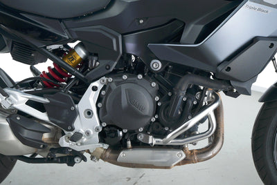 BMW F 900 XR TRIPLE BLACK