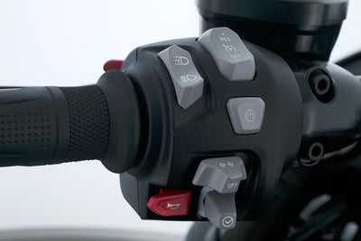 TRIUMPH ROCKET 3 STORM R