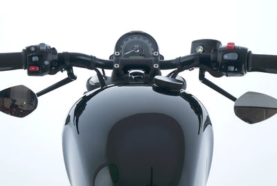 TRIUMPH BONNEVILLE BOBBER