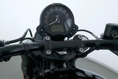 TRIUMPH BONNEVILLE BOBBER