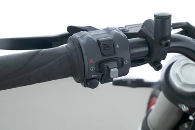 DUCATI MONSTER 821