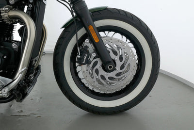 TRIUMPH BONNEVILLE BOBBER