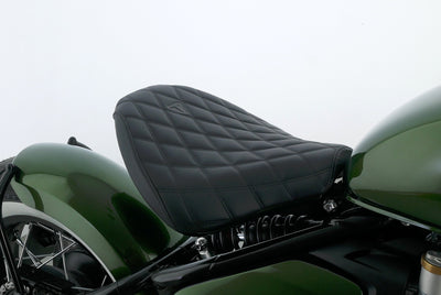 TRIUMPH BONNEVILLE BOBBER