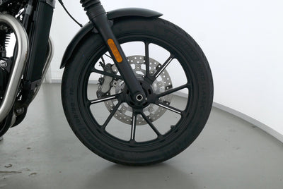 TRIUMPH SPEED TWIN 900