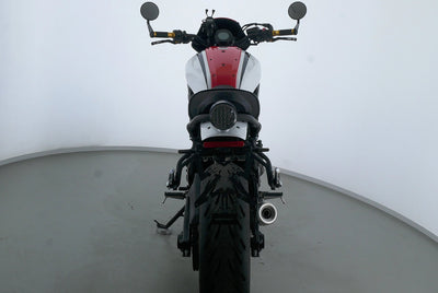 YAMAHA XSR 700