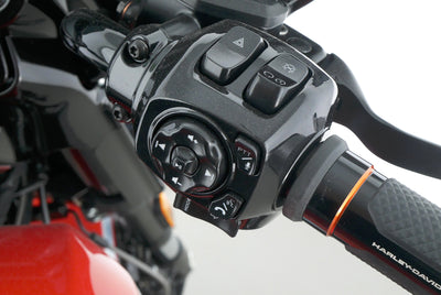 HARLEY DAVIDSON CVO STREET GLIDE