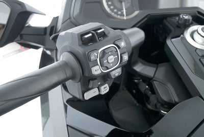 HONDA GL 1800 GOLD WING TOUR DCT