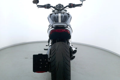 TRIUMPH ROCKET 3 R