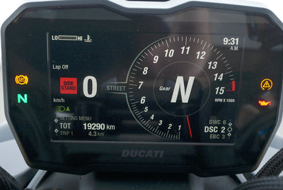 DUCATI STREETFIGHTER V4 S