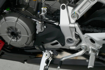DUCATI STREETFIGHTER V2