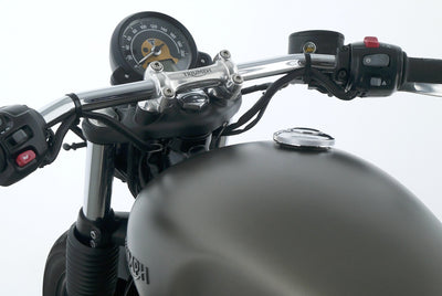 TRIUMPH BONNEVILLE BOBBER