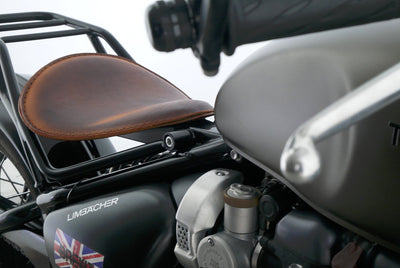TRIUMPH BONNEVILLE BOBBER