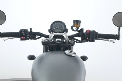 TRIUMPH SPEED TWIN 900