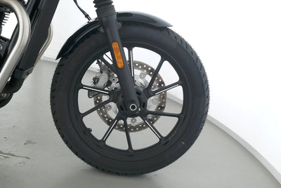 TRIUMPH SPEED TWIN 900