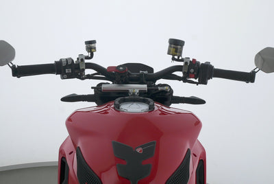 DUCATI STREETFIGHTER V2