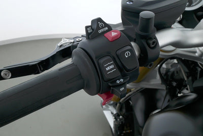 BMW R NINE T