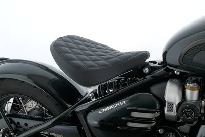 TRIUMPH BONNEVILLE BOBBER 1200