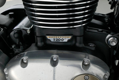 TRIUMPH BONNEVILLE SPEEDMASTER