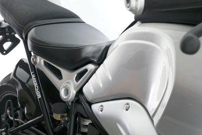 BMW R NINE T