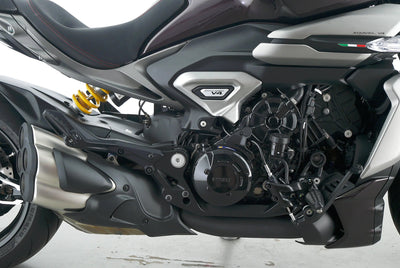 DUCATI X DIAVEL V4