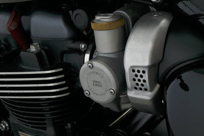 TRIUMPH BONNEVILLE BOBBER