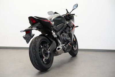 HONDA CBR 650 R